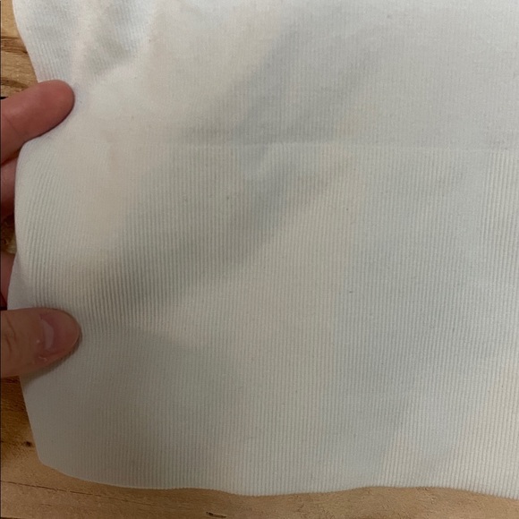 Dynamic size OS White Spaghetti Strap Super Stretchy & Soft V-neck Crop Top - Picture 5 of 7